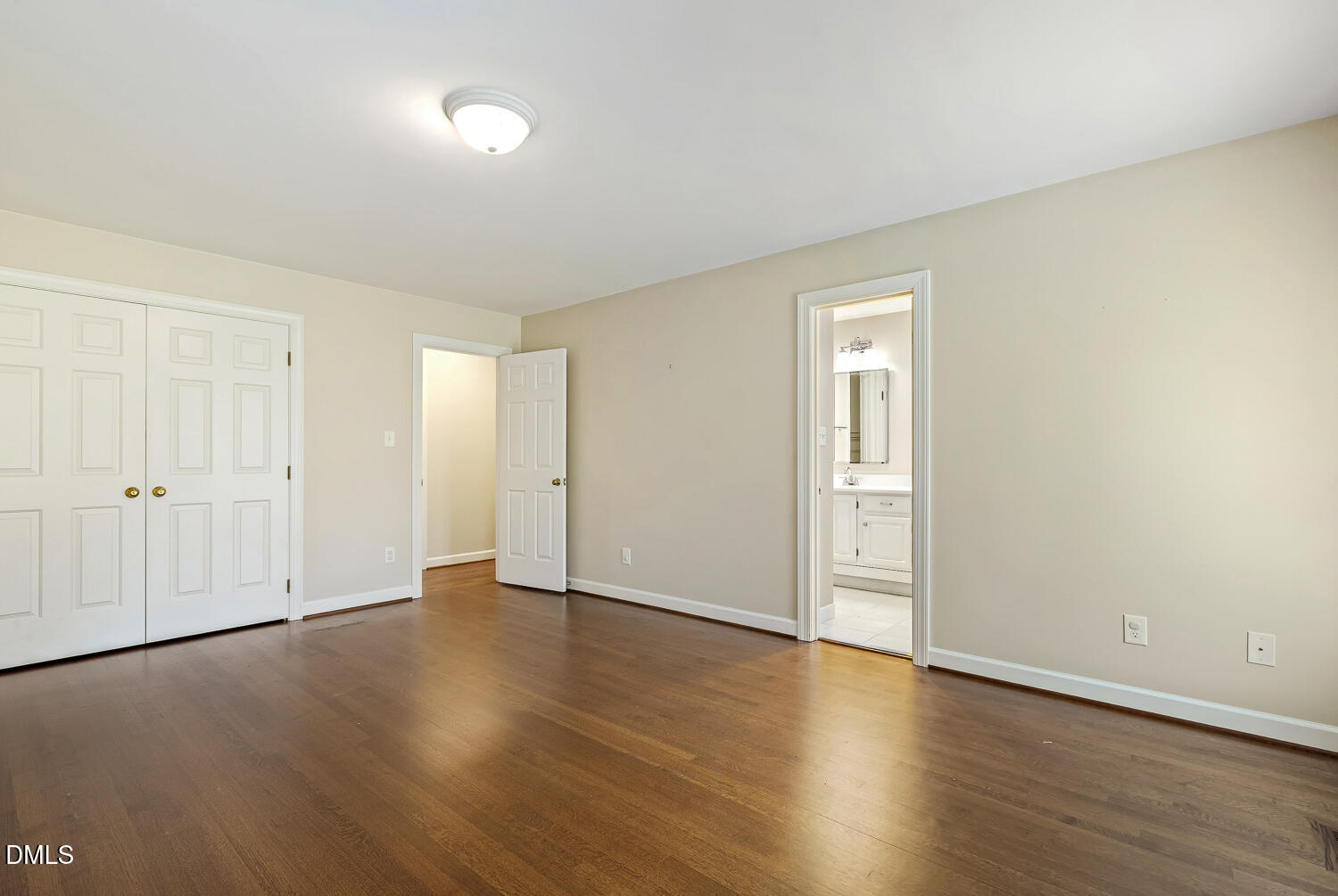 8801 Wildwood Links Raleigh, NC 27613 - Photo 41 of 68 040