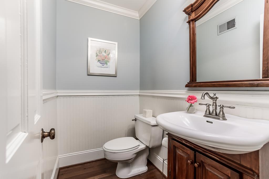 6548 Standing Boy Road Columbus, GA 31904 - Photo 15 of 40 Powder Room