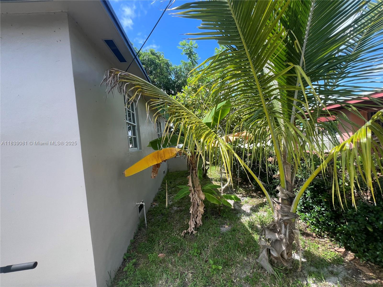 1190 Northwest 135th Street North Miami, FL 33168 - Photo 18 of 56