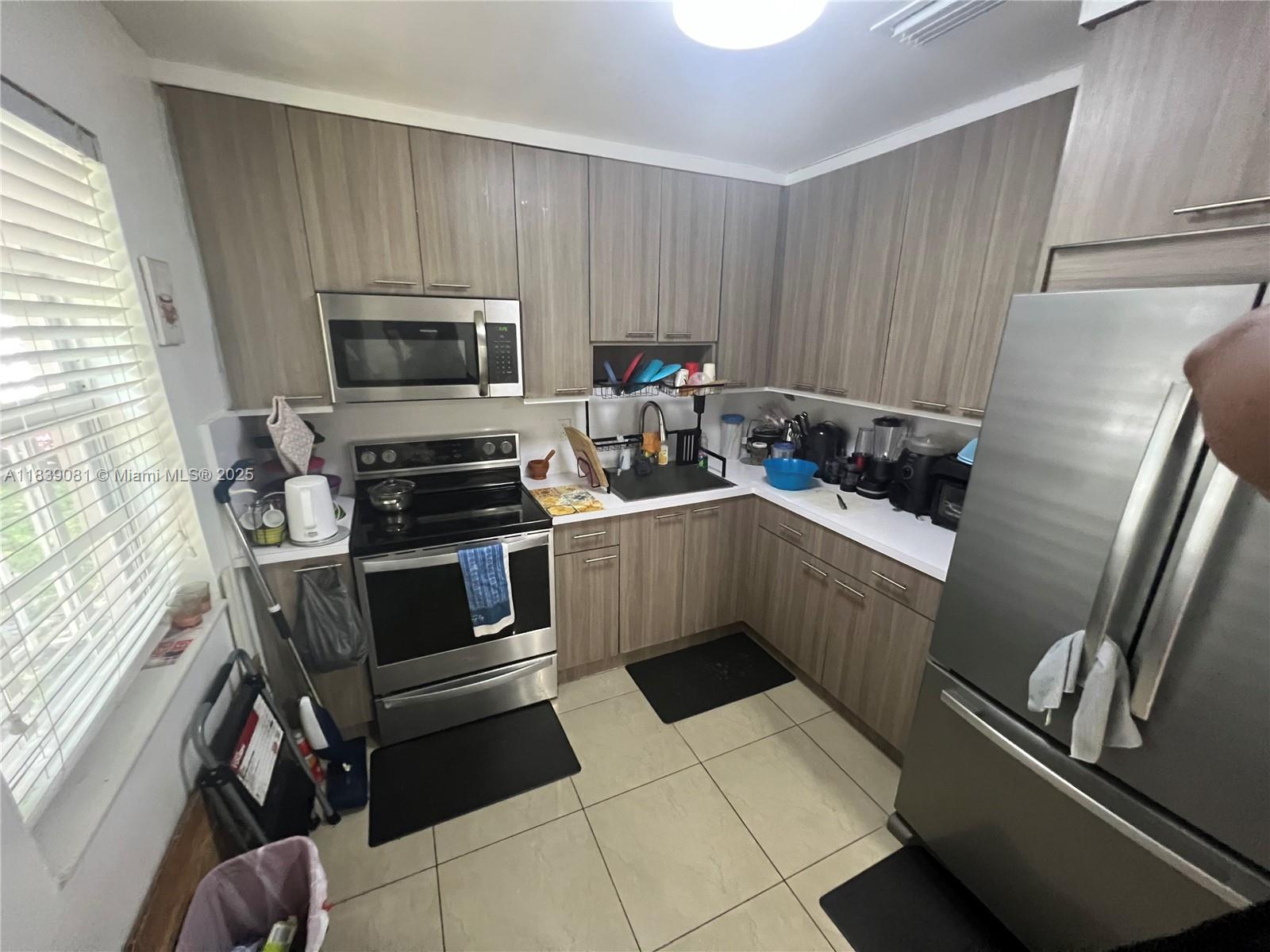 1190 Northwest 135th Street North Miami, FL 33168 - Photo 39 of 56