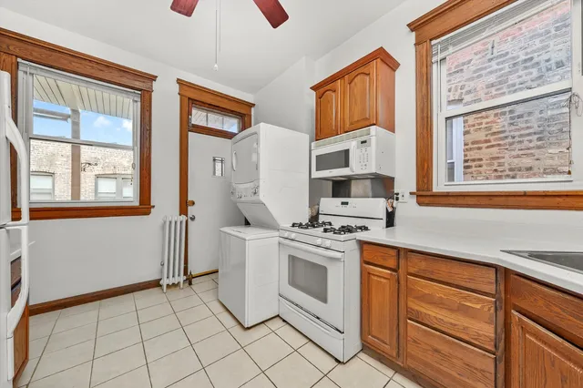 $245,000 | 5342 South Greenwood Avenue, Unit 3, Chicago, IL 60615