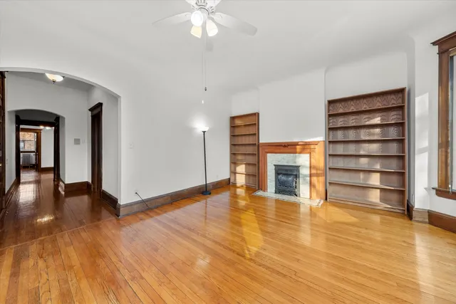 $245,000 | 5342 South Greenwood Avenue, Unit 3, Chicago, IL 60615