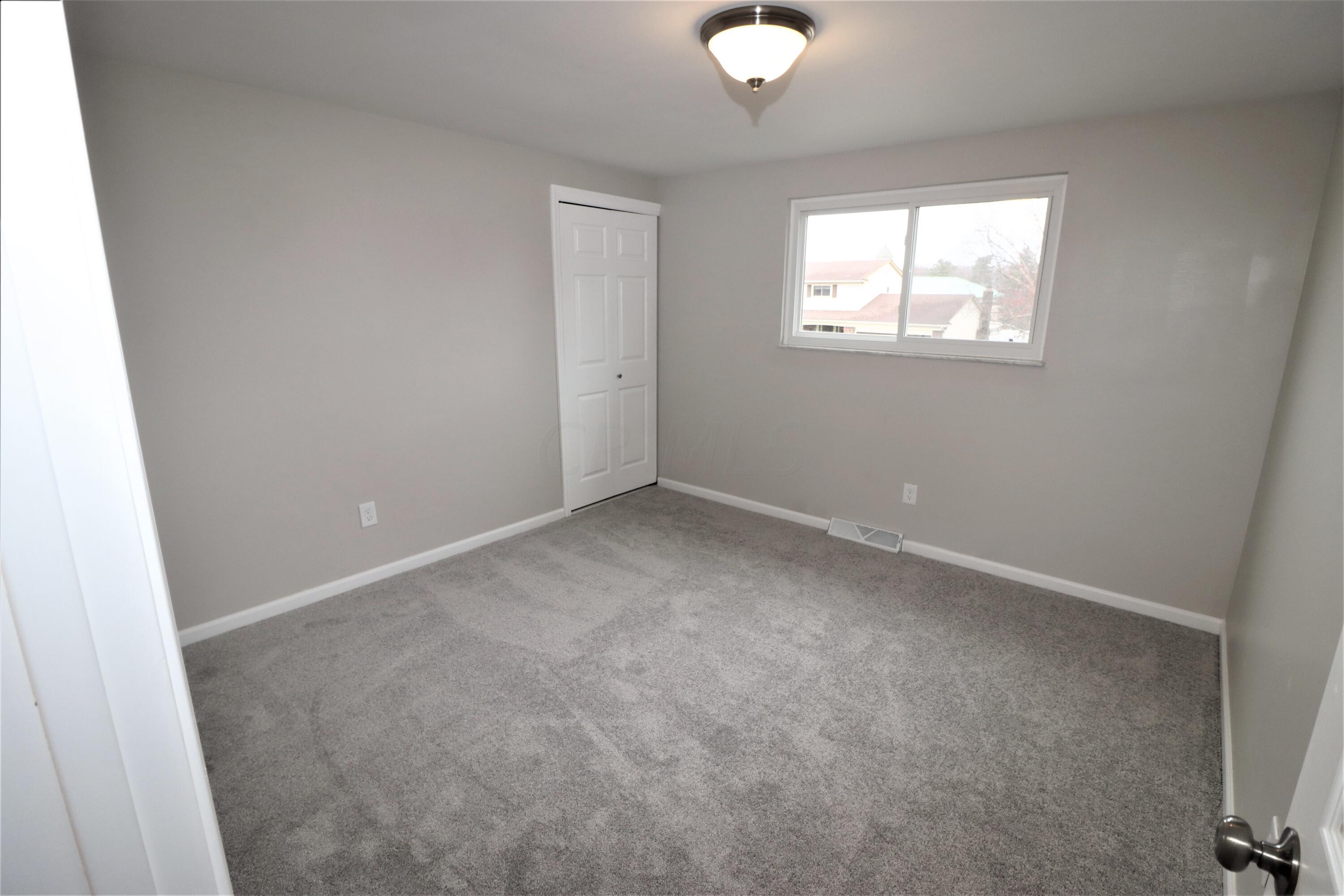 823 Ronson Avenue Gahanna, OH 43230 - Photo 26 of 37 Bedroom 4