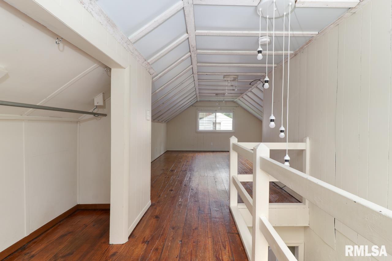 504 Spring Street Washington, IL 61571 - Photo 16 of 32 Gallery Image 16