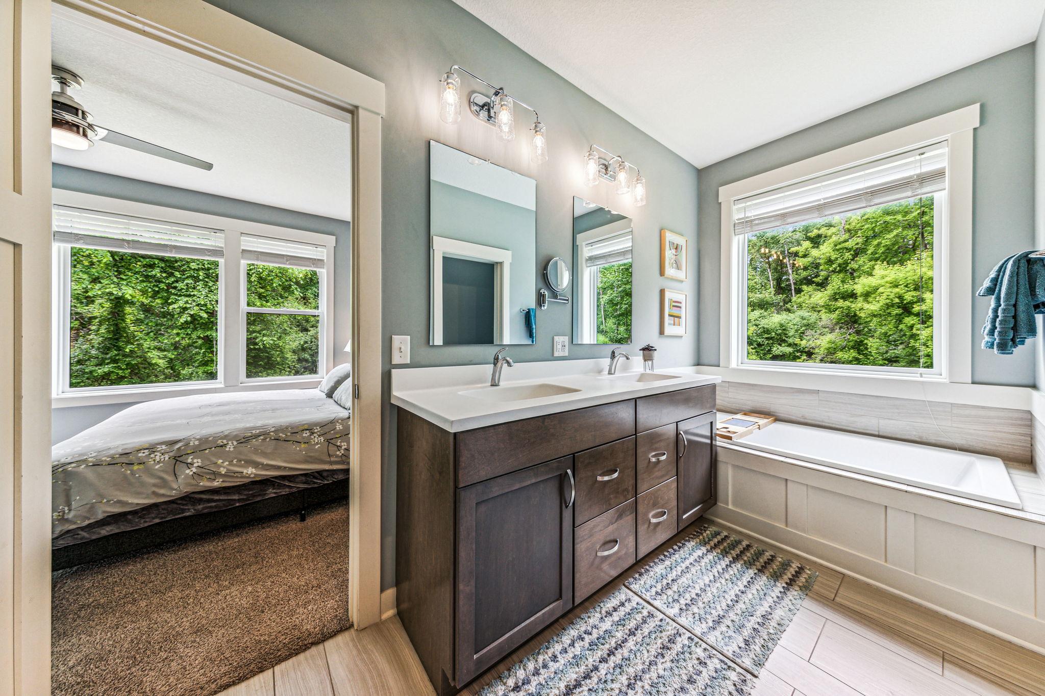 920 Willow Ridge Road Hudson, WI 54016 - Photo 11 of 30 Gallery Image 11