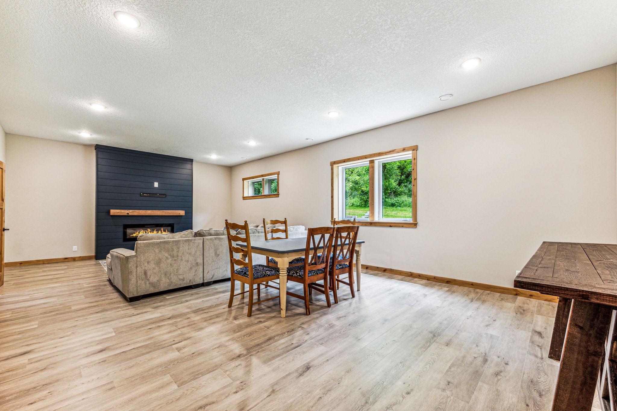 920 Willow Ridge Road Hudson, WI 54016 - Photo 17 of 30 Gallery Image 17