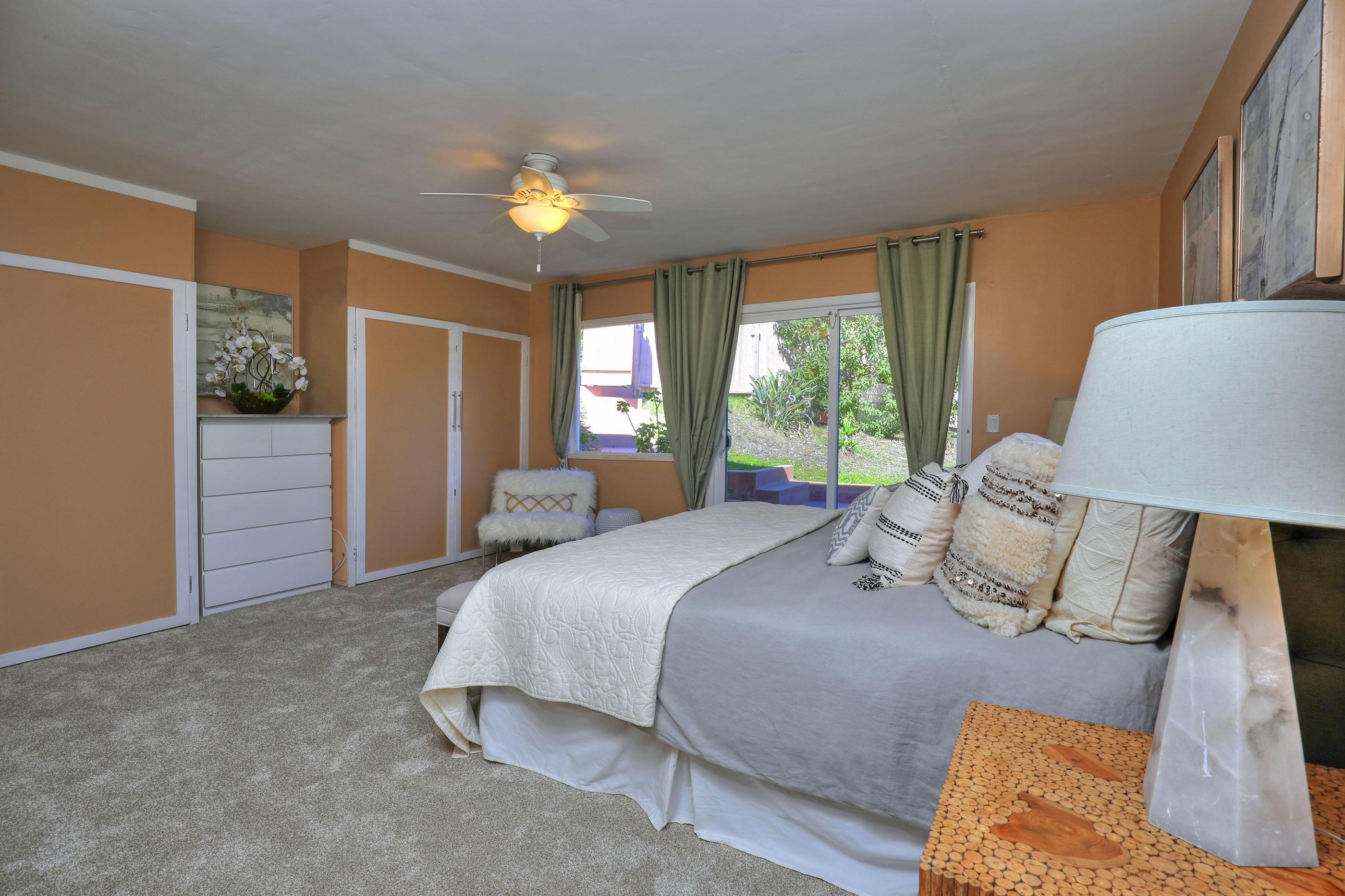 1130 Tunnel Road Santa Barbara, CA 93105 - Photo 13 of 30 Primary Bedroom