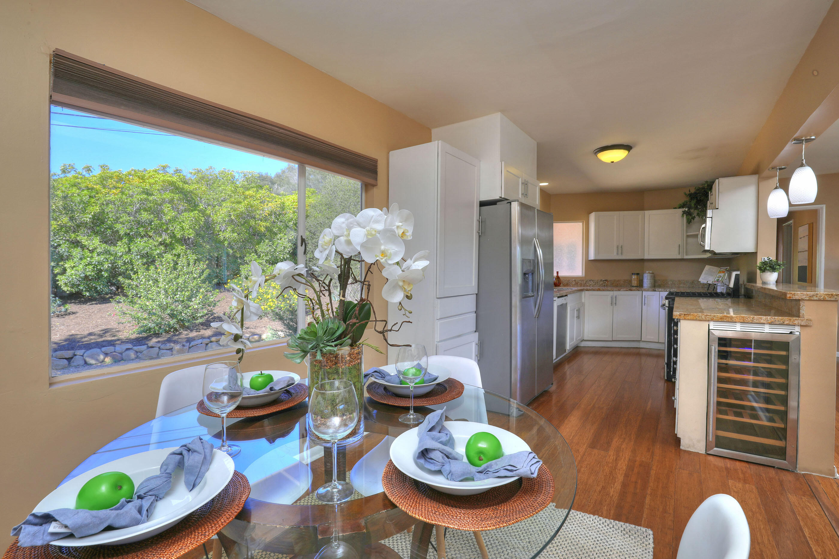 1130 Tunnel Road Santa Barbara, CA 93105 - Photo 8 of 30 In Kitchen Dining