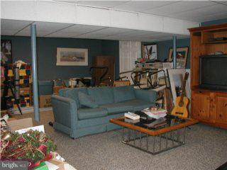 115 Chancery Road Langhorne, PA 19047 - Photo 3 of 6 Gallery Image 3
