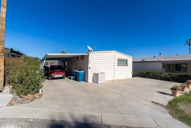 $270,000 | 696 Beach Drive, Needles, CA 92363