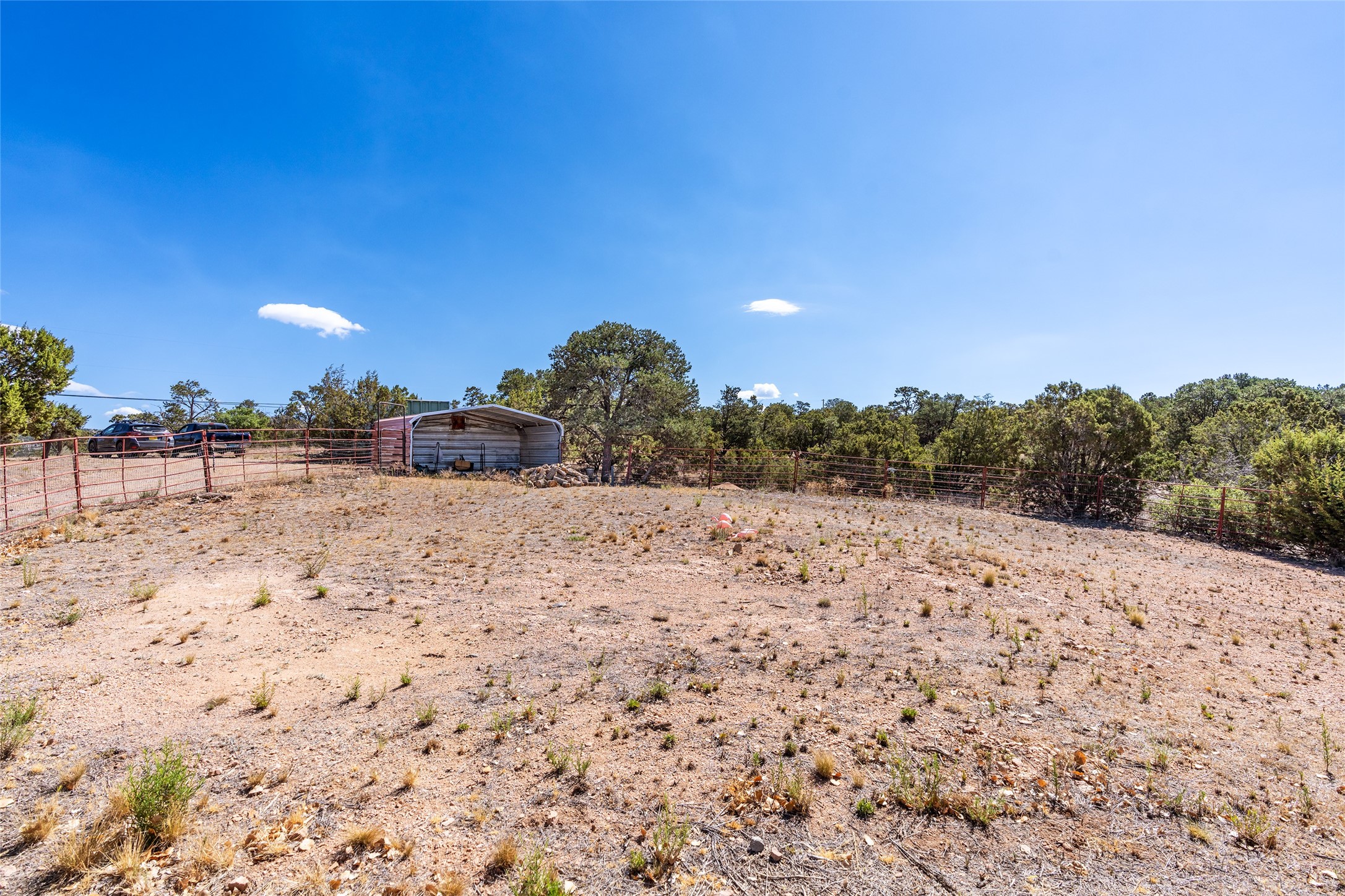 12 Apache Ridge Road Santa Fe, NM 87505 - Photo 50 of 69 corral area