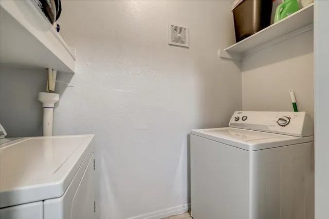 $2,495 | 2515 Pearl Street, Unit 210, Austin, TX 78705