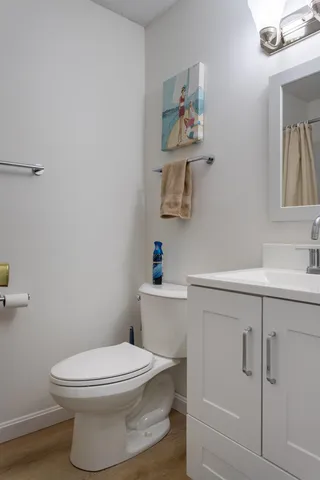 $2,000 | 493 Ocean Boulevard, Unit 22, Hampton, NH 03842