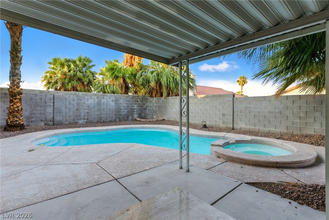 4534 Roper Court North Las Vegas, NV 89081 - Photo 2 of 22
