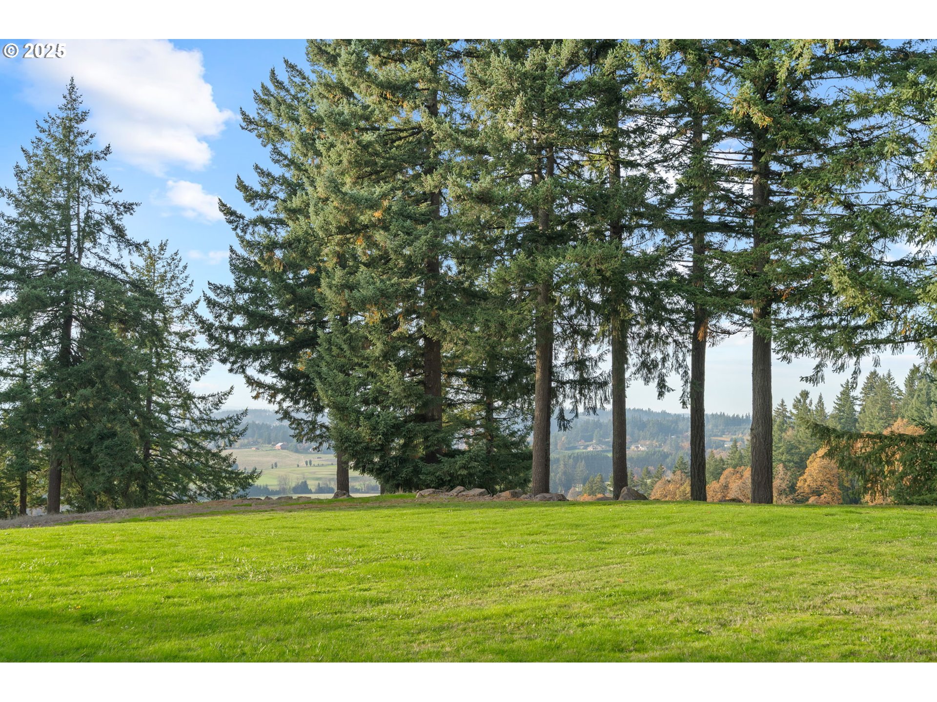 27940 Southwest Mountain Road West Linn, OR 97068 - Photo 1 of 42
