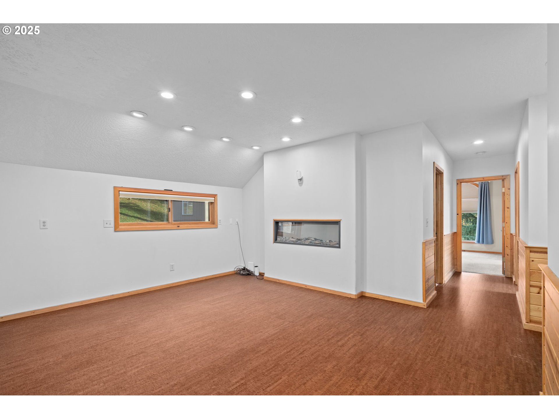 27940 Southwest Mountain Road West Linn, OR 97068 - Photo 22 of 42