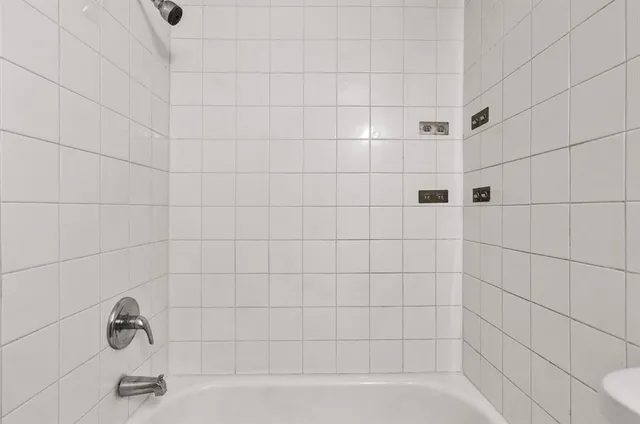 $1,295 | 811 Redbird Drive, Unit 815, Irving, TX 75061