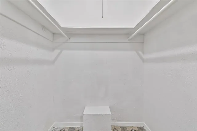 $1,295 | 811 Redbird Drive, Unit 815, Irving, TX 75061