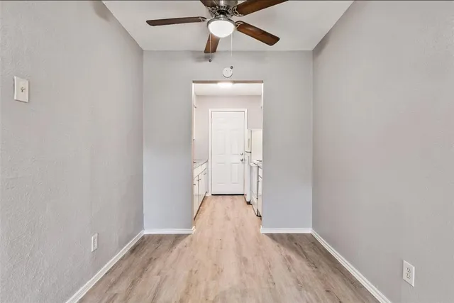 $1,295 | 811 Redbird Drive, Unit 815, Irving, TX 75061