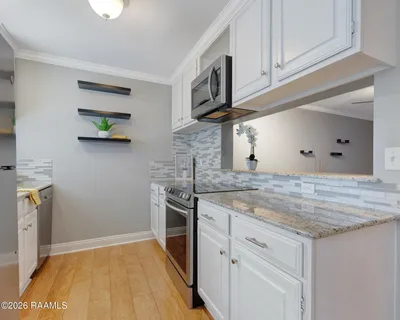 $103,000 | 100 Winchester Drive, Unit 201, Lafayette, LA 70506
