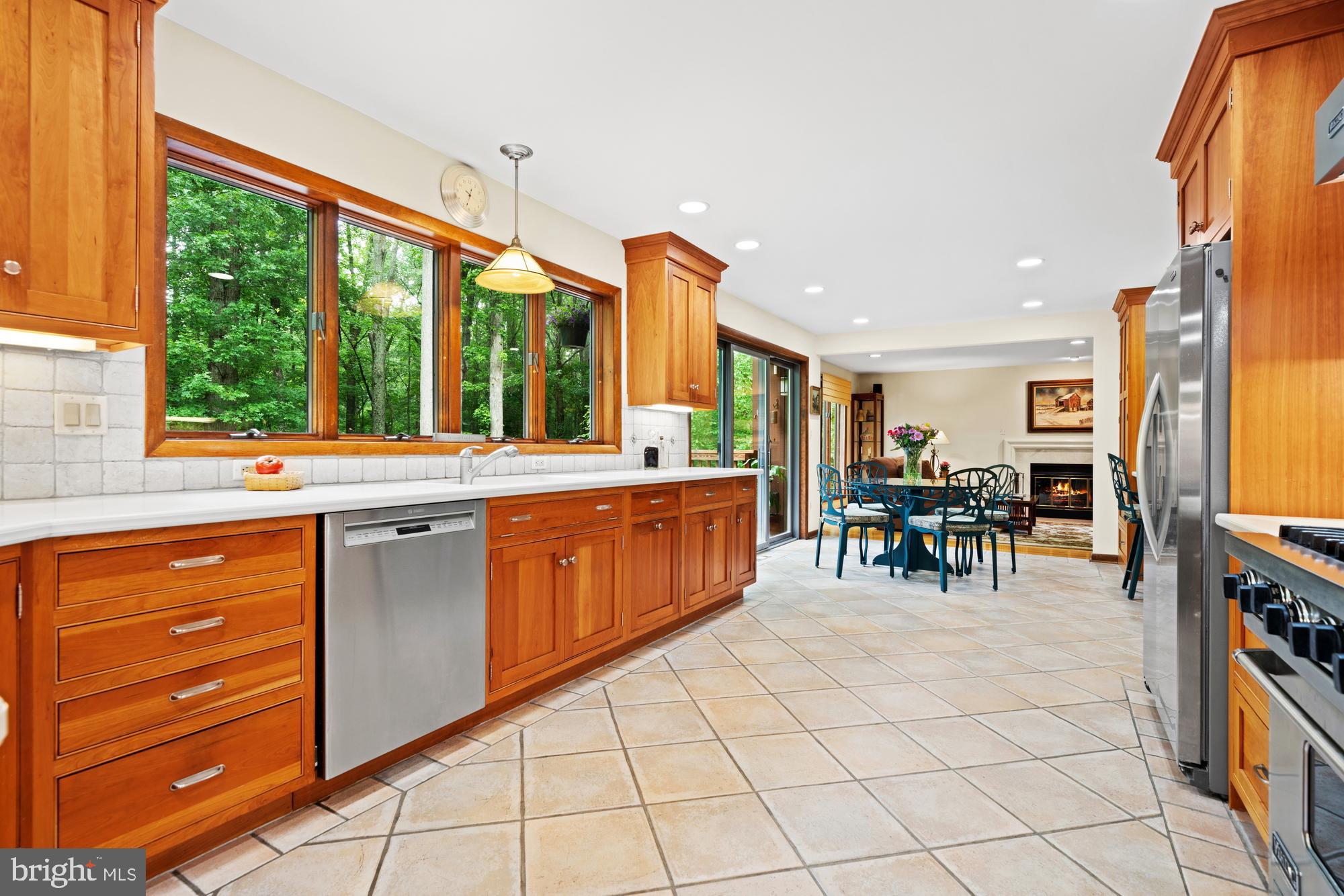 11 Carson Road Princeton, NJ 08540 - Photo 5 of 37 Kitchen looking into breakfast area & family room