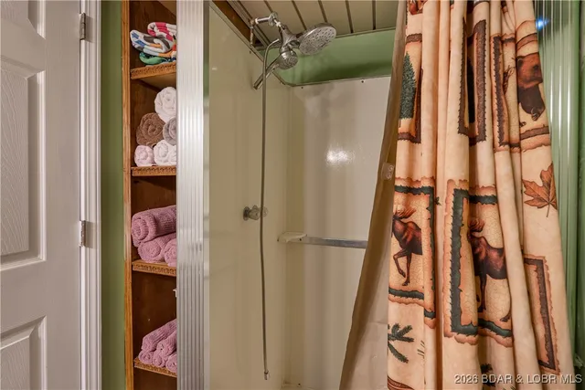 $380,000 | 579 Welcome Drive, Camdenton, MO 65020