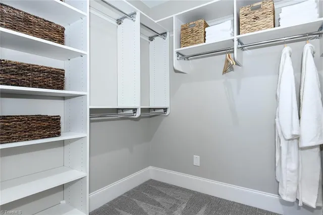 $993,850 | 2917 Hayden Pk Lane, Greensboro, NC 27408