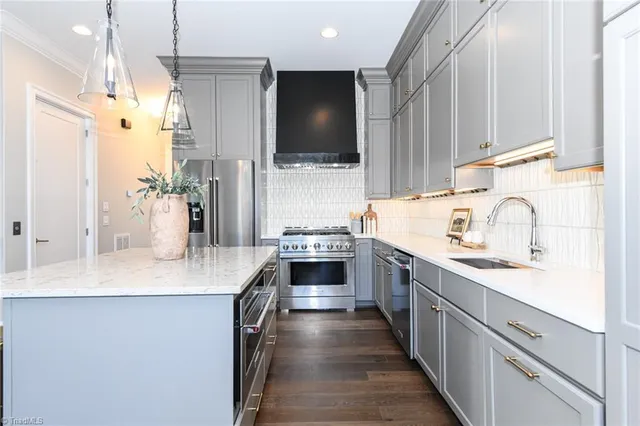 $993,850 | 2917 Hayden Pk Lane, Greensboro, NC 27408