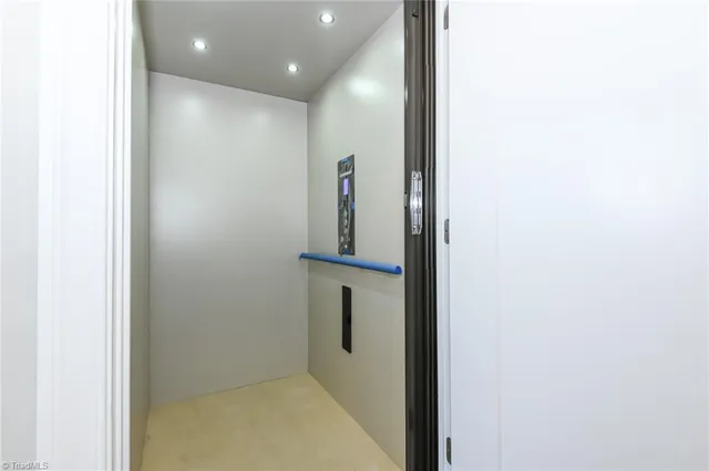 $993,850 | 2917 Hayden Pk Lane, Greensboro, NC 27408