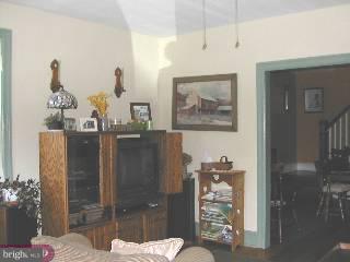 533 March Street Shillington, PA 19607 - Photo 4 of 6 Gallery Image 4