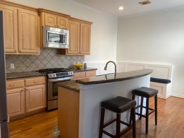 $3,200 | 1429 Utah Street, Houston, TX 77007