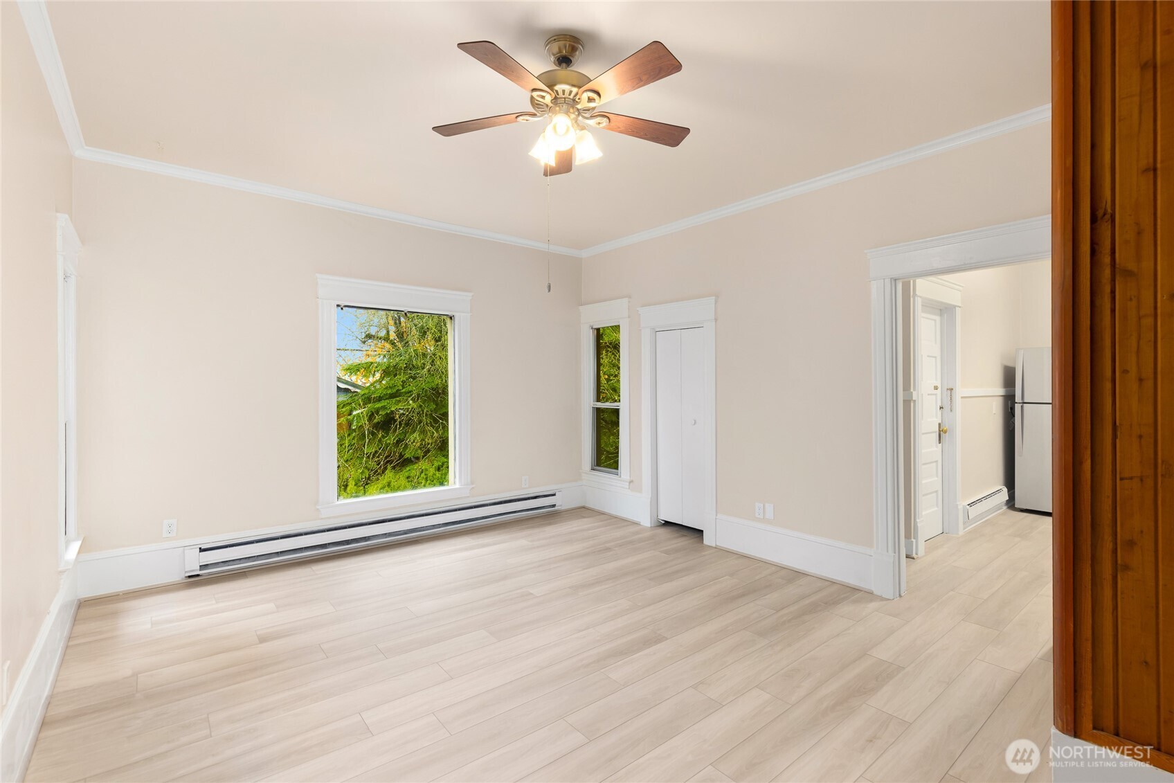 3722 Oakes Avenue Everett, WA 98201 - Photo 15 of 27 wooden floor in an empty room with a window