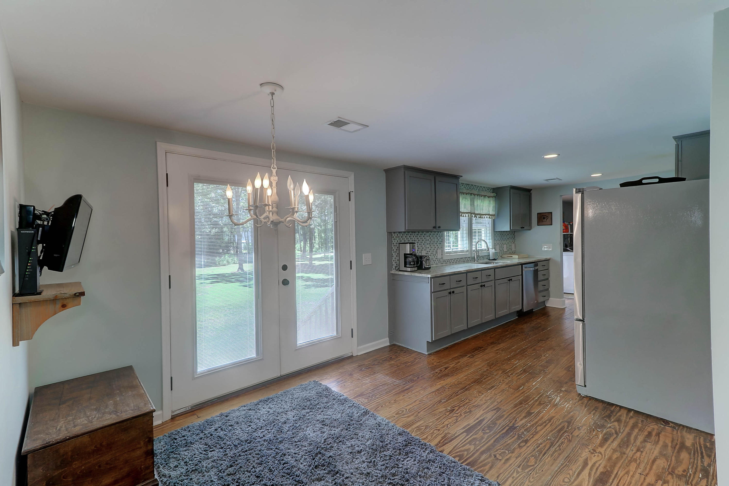 3961 River Road Johns Island, SC 29455 - Photo 8 of 27 Eat-in Kitchen
