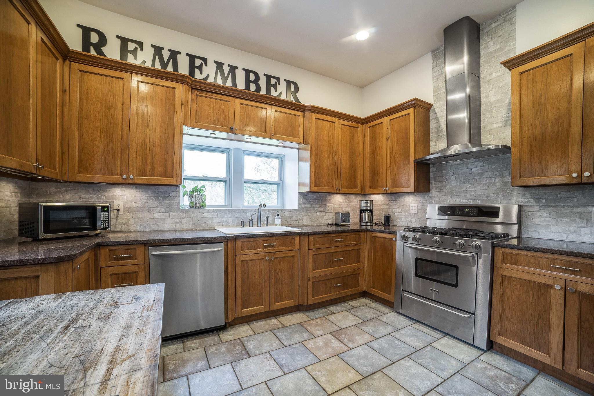 7300 Kathydale Road Baltimore, MD 21207 - Photo 14 of 17 Gallery Image 14
