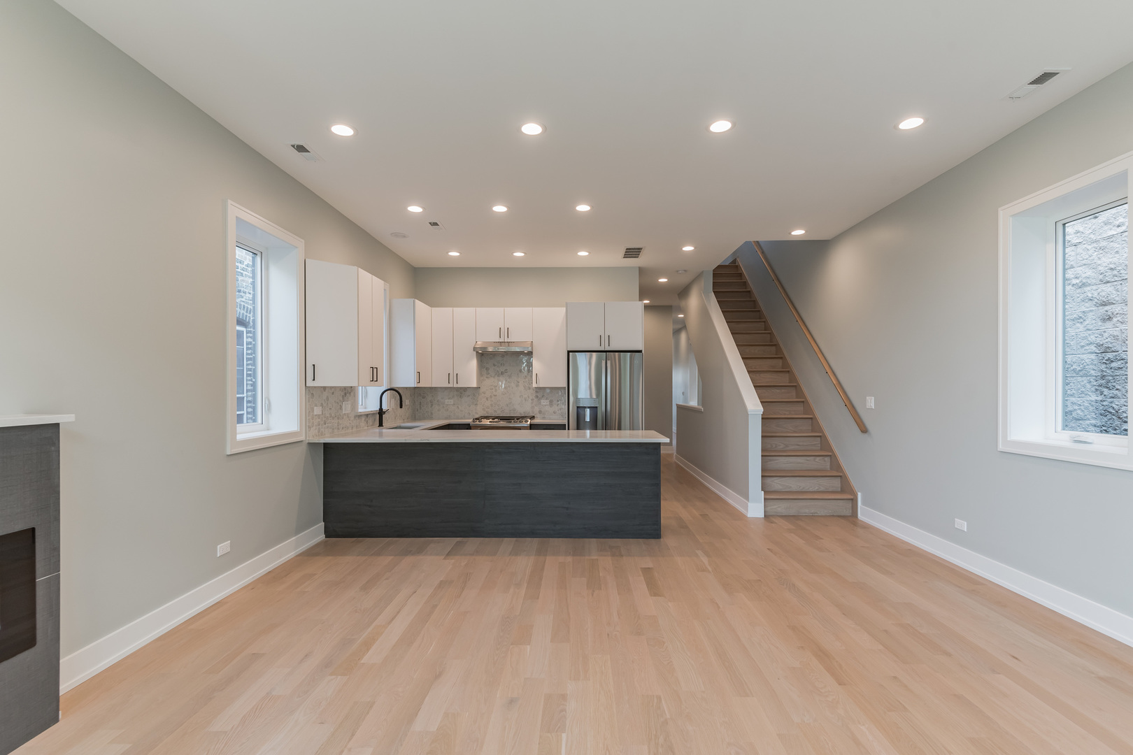 2714 West Cortez Street, Unit 3 Chicago, IL 60622 - Photo 5 of 22 a view of kitchen and kitchen with electric equipment
