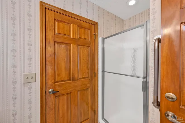 $250,000 | 7800 Homestead Circle, Pensacola, FL 32526