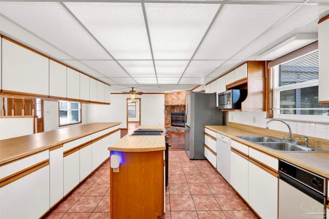 $250,000 | 7800 Homestead Circle, Pensacola, FL 32526