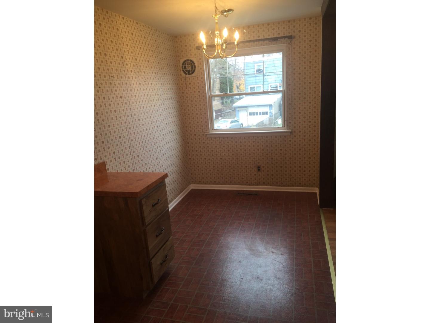 918 Andover Road Lansdale, PA 19446 - Photo 6 of 17 Kitchen