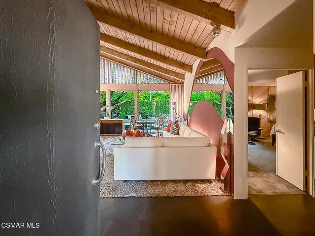 $1,490,000 | 1023 Barrow Court, Westlake Village, CA 91361