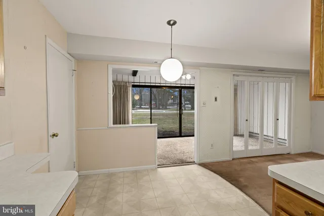 $224,900 | 16 East Bluebell Lane, Mount Laurel, NJ 08054