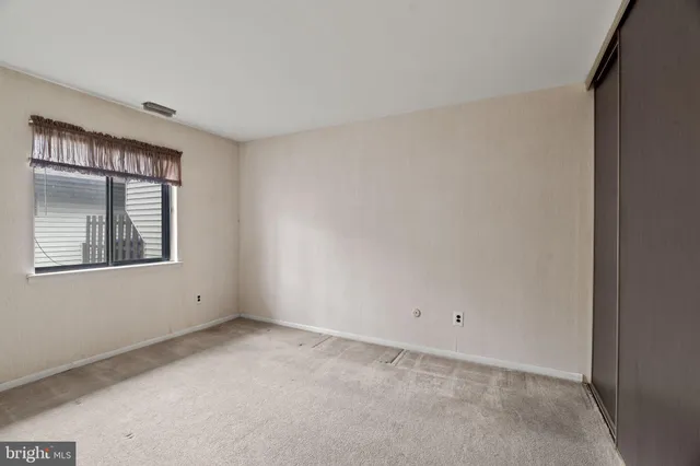 $224,900 | 16 East Bluebell Lane, Mount Laurel, NJ 08054