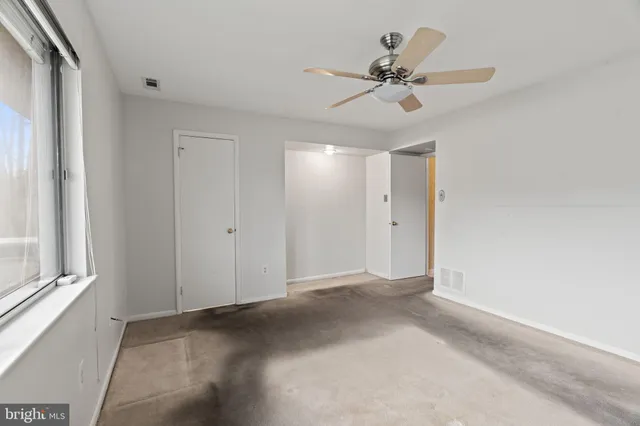 $224,900 | 16 East Bluebell Lane, Mount Laurel, NJ 08054