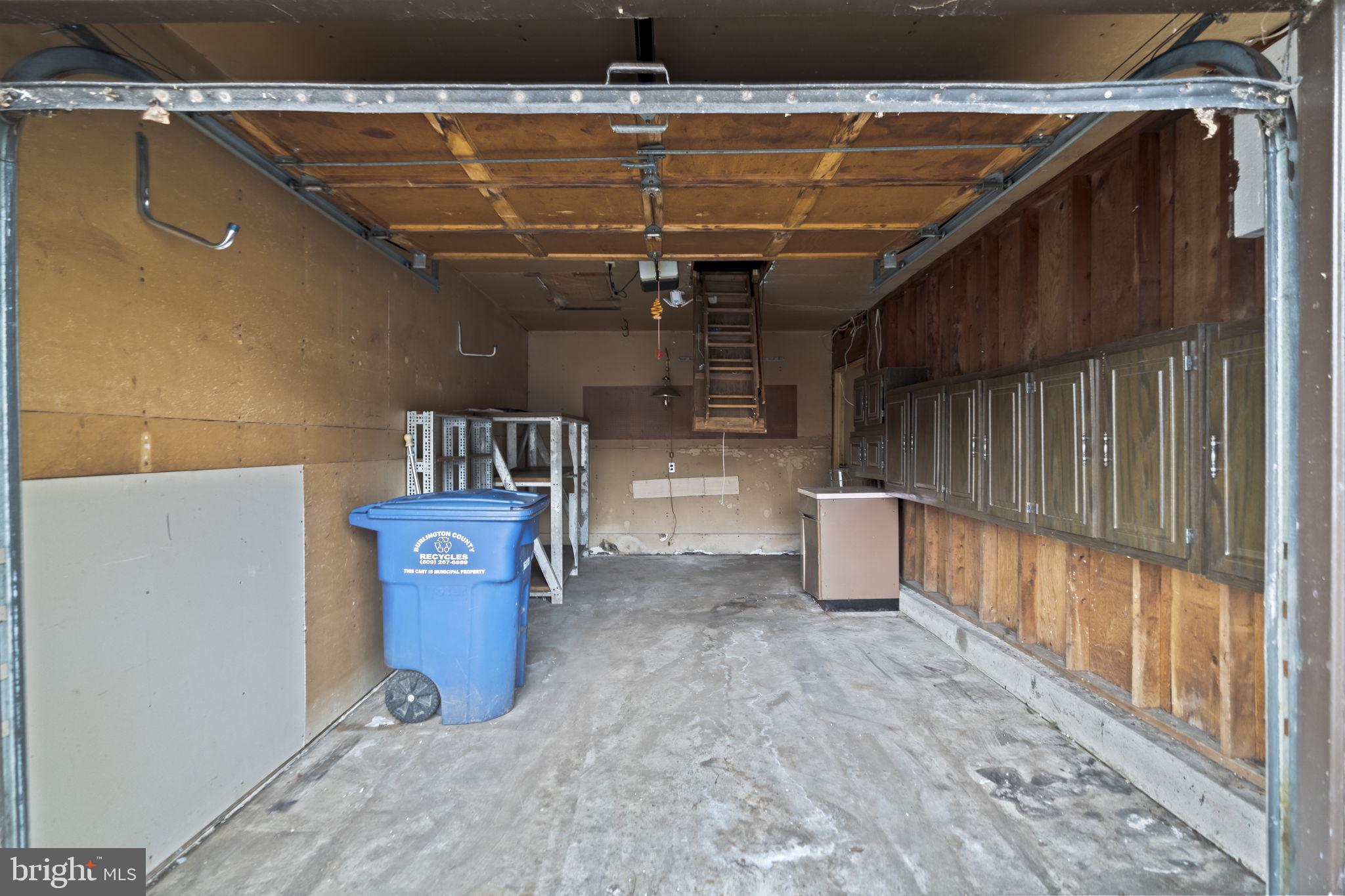 16 East Bluebell Lane Mount Laurel, NJ 08054 - Photo 29 of 32 Garage