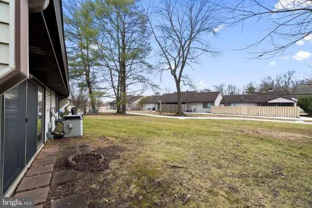 $224,900 | 16 East Bluebell Lane, Mount Laurel, NJ 08054