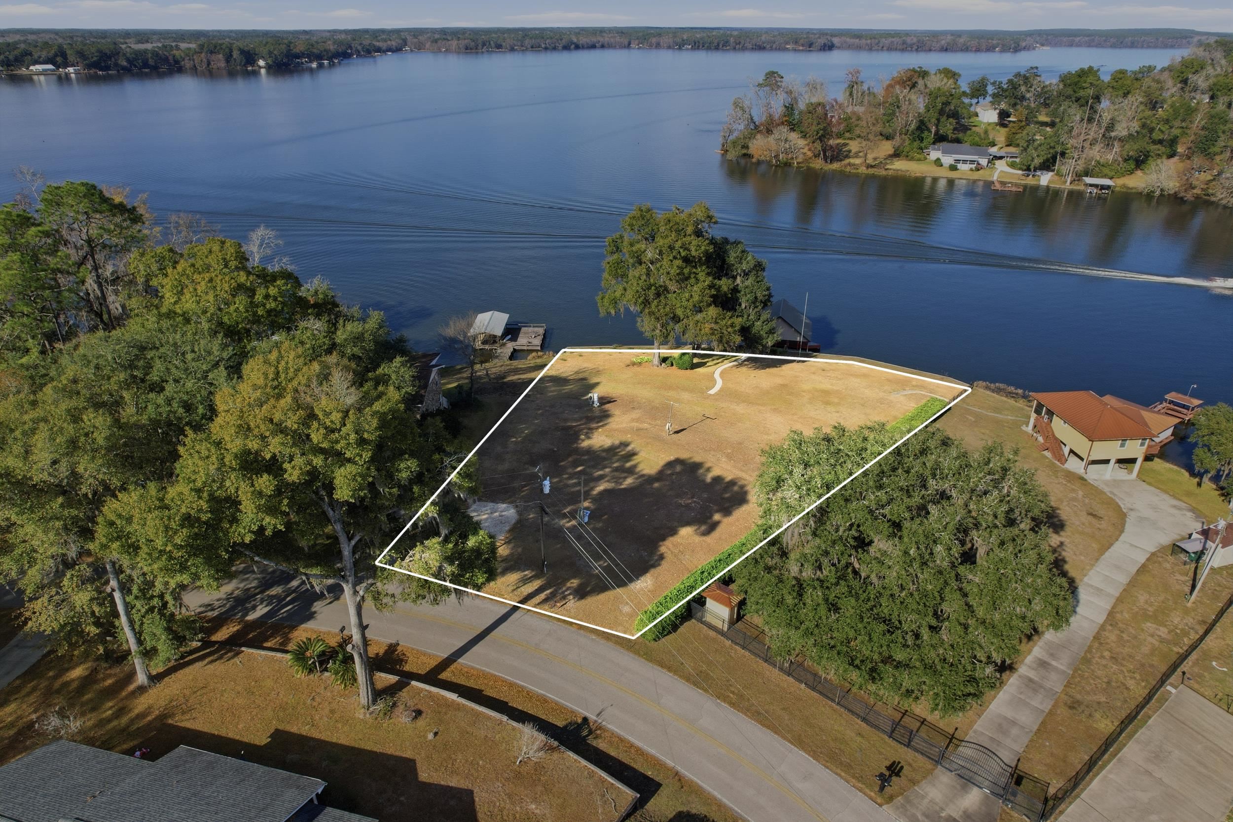 1835 Collins Landing Road Tallahassee, FL 32310 - Photo 13 of 41