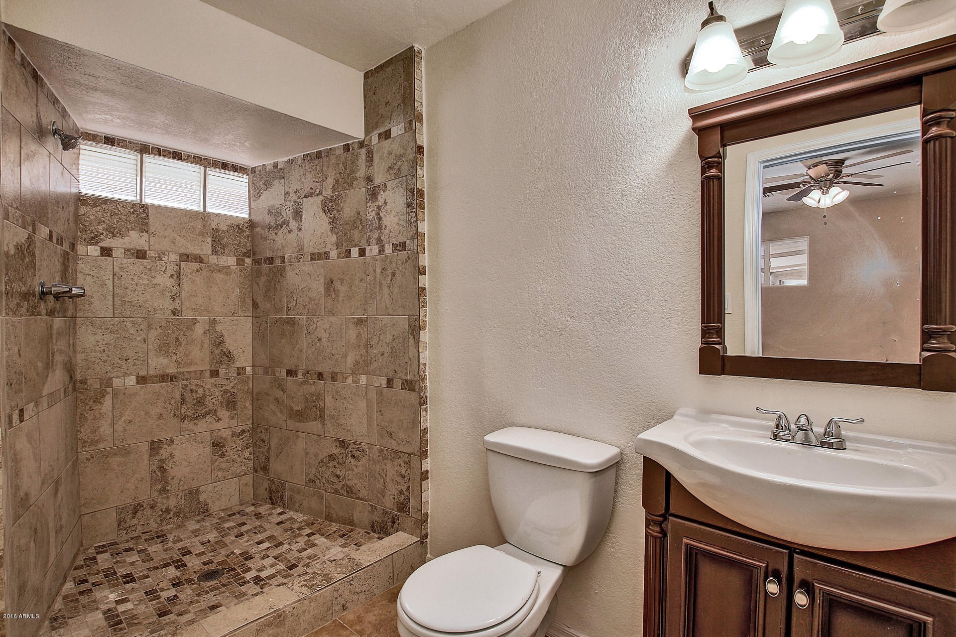 3302 East Almeria Road Phoenix, AZ 85008 - Photo 21 of 39 0020-Almeria (20)