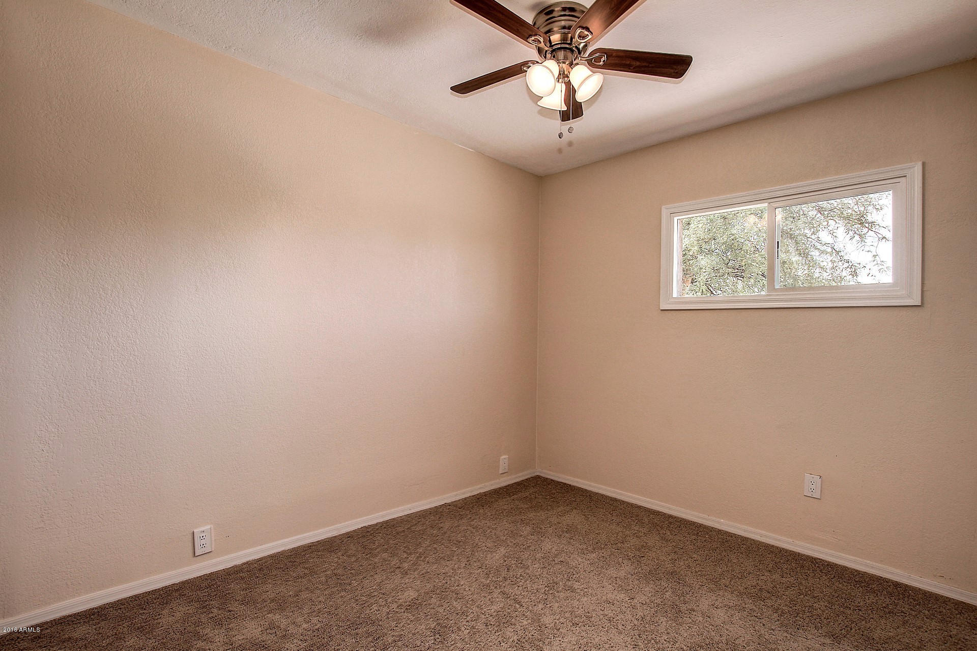 3302 East Almeria Road Phoenix, AZ 85008 - Photo 29 of 39 0028-Almeria (28)