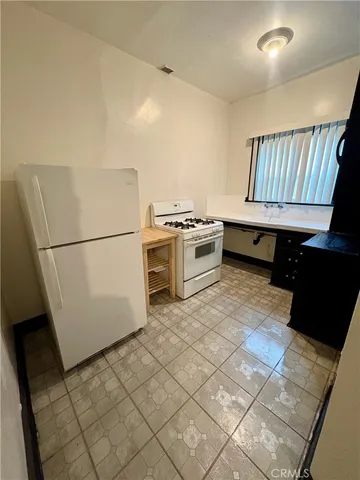 $1,850 | 617 Coronado Terrace, Unit 21, Los Angeles, CA 90026
