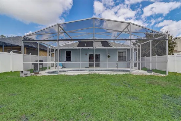 $465,000 | 1870 Emerald Green Circle, Oviedo, FL 32765