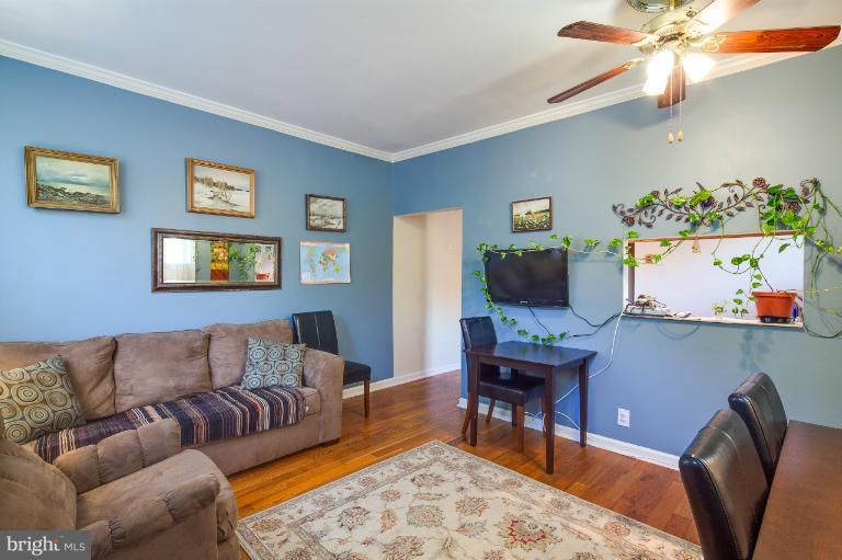 600 South Paca Street Baltimore, MD 21230 - Photo 15 of 21 Family Room
